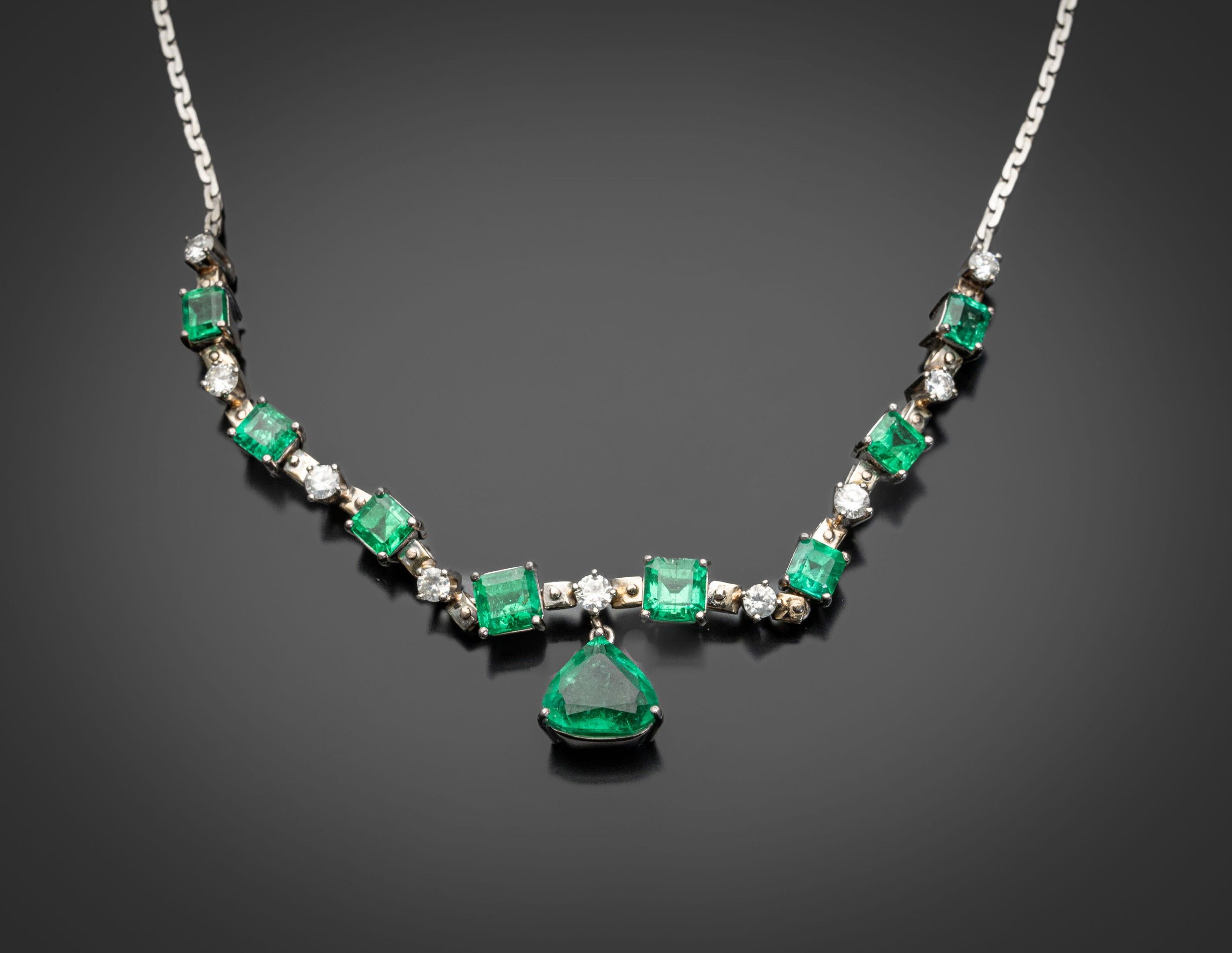 Bijoux & Pierres Précieuses