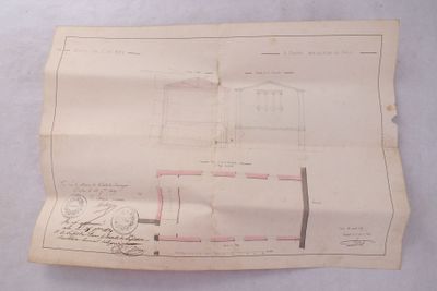 un ancien dessin représentant le plan d'un bâtiment avec une porte et une fenêtre