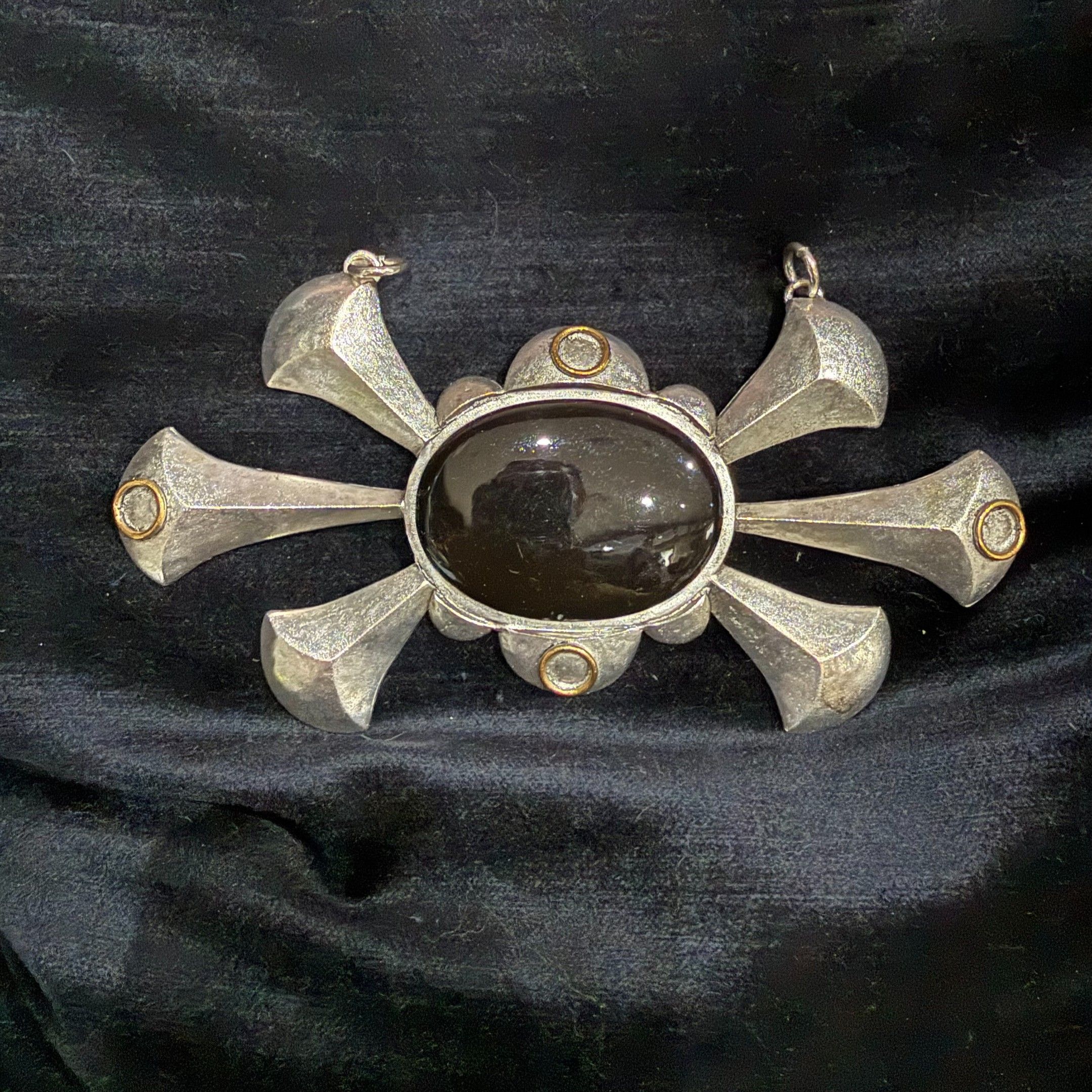 Bijoux & Pierres Précieuses