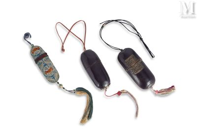 Chine, fin XIXe siècle Suite de trois étuis à lunettes