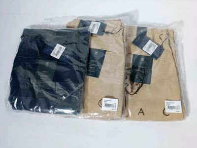 Lot à retirer à Décines-Charpieu (69150) du lundi au vendred… - Photo 1