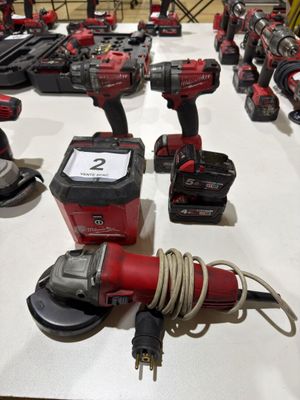 a lot of tools that are on a table