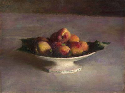 un tableau représentant un bol de pêches posé sur une table