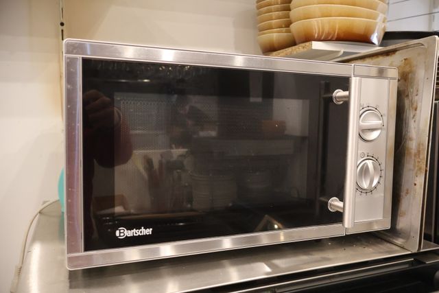 Four micro-ondes BARTSCHER