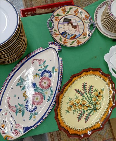 QUIMPER : 3 plats en faïence