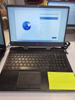 28. un ordinateur portable ASUS Omen Laptop modèle 15DC305NF
