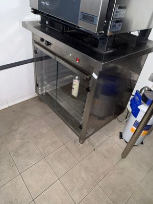 VENDU SUR DESIGNATION. 1 étuve inox 2 portes EKA KL898/A/0/0…