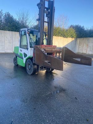 elevator Yale GDP50, année 2000, diesel, 5917 heures, tva no…