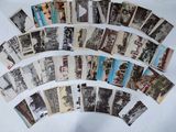 de nombreuses cartes postales anciennes sur un fond blanc