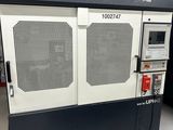 l'image d'une machine installée dans un entrepôt