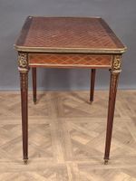 Table à écrire en bois plaqué à décor marqueté rehaussé d'él… (photo 3)