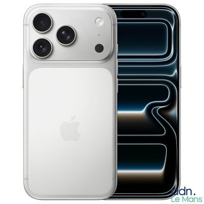 On voit le dos d'un iPhone 11 et d'un iPhone 11.