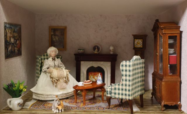 Diorama. Composition miniature, dans une vitrine en bois, vitre e...