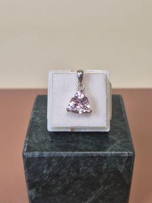 sterling silver pendant with a heart shaped amethorate stone