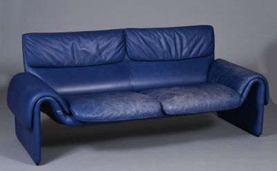 DE SEDE Canapé modèle DS2011 en cuir bleu pétrole. Circa 199…