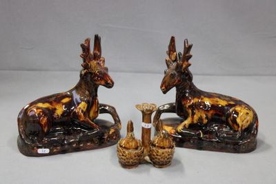 Valentine CHAMERON (1866-1954), à La Borne : Paire de cerfs …