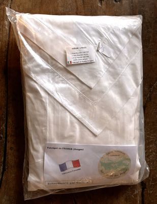 Parure 4 pièces : Drap BOURDON 240X300 + 2 Taies 65X65 + 1 d… - Photo 1