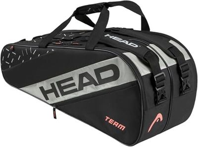 un gros plan d'un sac de raquettes de tennis sur fond blanc