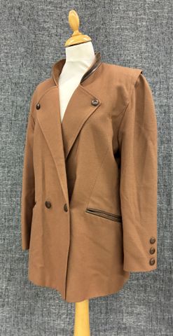 TED LAPIDUS HAUTE COUTURE – Veste en lainage marron, parement et ...