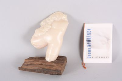 Jaana MYOHANEN, née en 1963 : buste de femme.