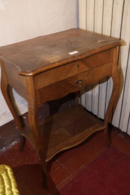 Deux travailleuses XIX° en bois naturel et marqueterie en l'… - Photo 1