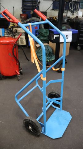 Diable spécial pour fût 220litres