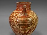 an image of a vase with a design on it