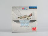 une photo d'une maquette d'avion de chasse