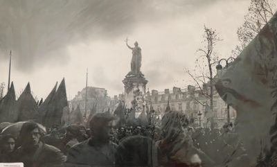 un grand groupe de personnes qui se tiennent dans la rue