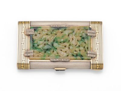 une coque de téléphone portable de style Art déco, avec un motif vert et blanc
