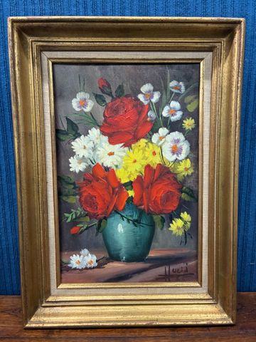 « Nature morte aux fleurs ». Huile sur toile. Signature à identif