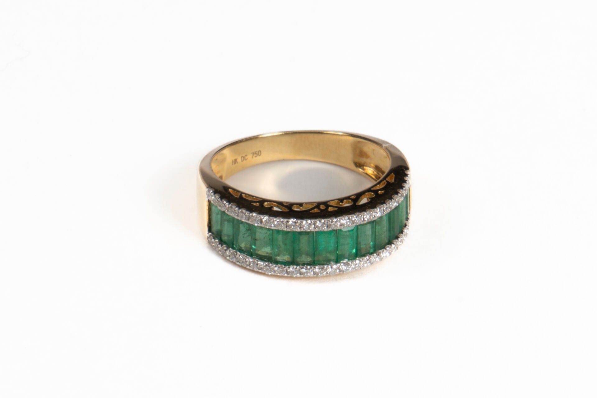 Bijoux & Pierres Précieuses