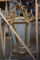 Lustre exceptionnel de grande taille en bronze - orné de têt…