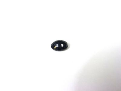 une image représentant une photo en noir et blanc d'un objet en noir et blanc