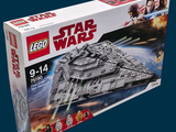 une boîte contenant des kits Lego Star Wars sur fond bleu