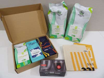 MAXI COFFEE - Coffret comprenant x3 250g de café en grains, et x2 verr - Photo 1