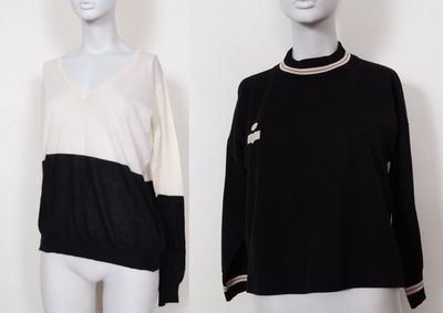 deux mannequins portant des chemises noires et blanches et un pull noir et blanc