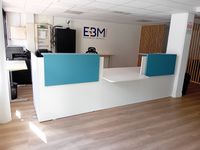 (Lot 1 à 23 : Mobilier de bureau et matériel informatique st…