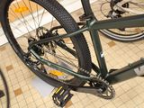 a bike that is sitting on the floor in the room