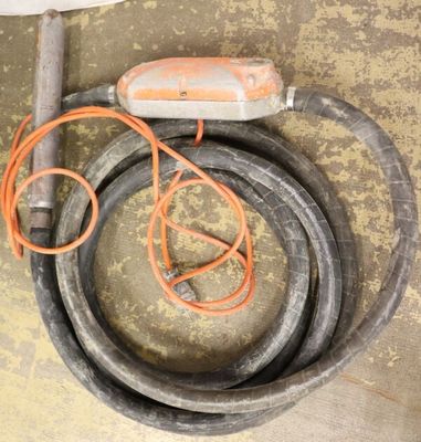 a hose that is connected to a hose on the floor