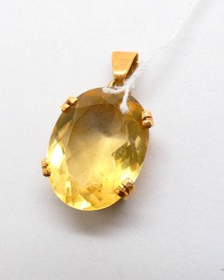 Pendentif en or jaune 750 °/°° (18k) serti d'une citrine tai… - Photo 1