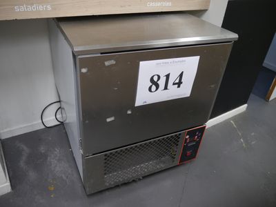 Cellule de refroidissement 5 nivaux LAVEZZINI (H89 cm x 76 c…