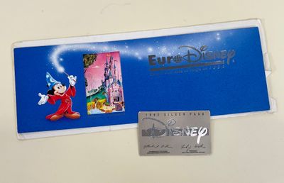 DISNEYLAND. Passeport commémoratif 1992 pour l'ouverture du …