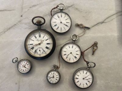 LOT DE 5 MONTRES DE GOUSSET ET DE COL en argent 800 millième…