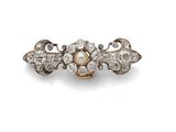 une broche ancienne en perles et diamants