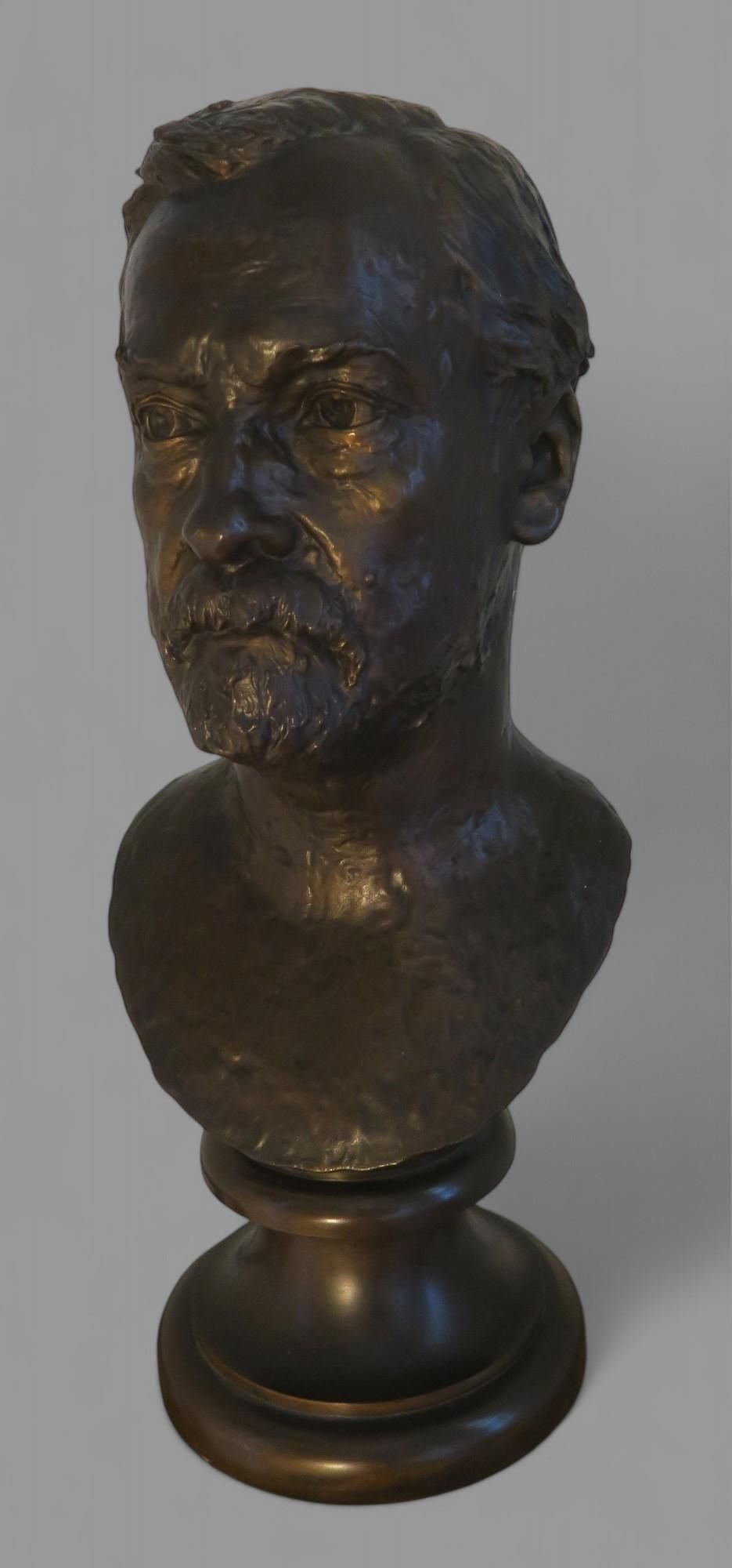 Ecole Française XIXe - Buste en Bronze Patiné de Pasteur - 52 cm