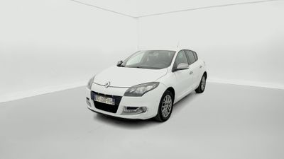 RENAULT - MÉGANE III DCI 90 FAP ECO2 LIMITED - GO - Mise en …