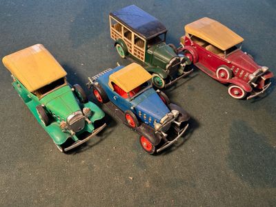 Miniatures made in USA réalisées par Hubley au 1/18 : 4 modè…