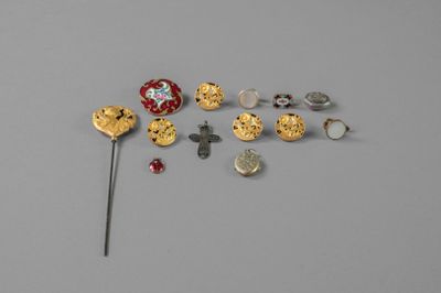 PETSHOP BICHE / Faon N°2268 + Accessoire D'origine ( N°2) EUR 14,50 - FR