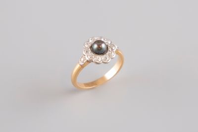 Bague en or bicolore 18K 750°/°°, sertie d'une perle de tahi…